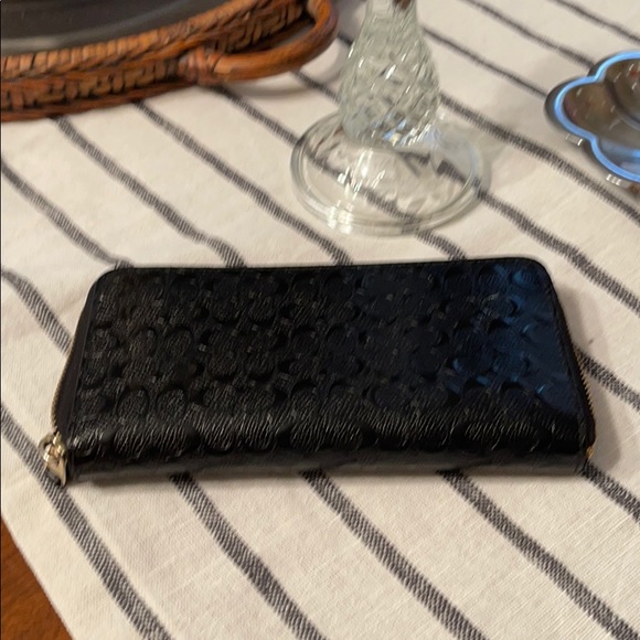 Coach Wallet - Picture 3 of 4